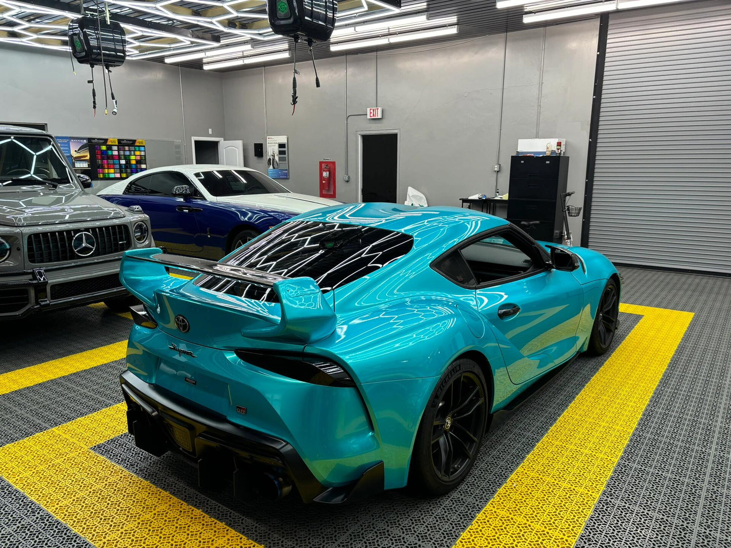 Veintone Metal Paint Lake Blue Vinyl Car Wrap