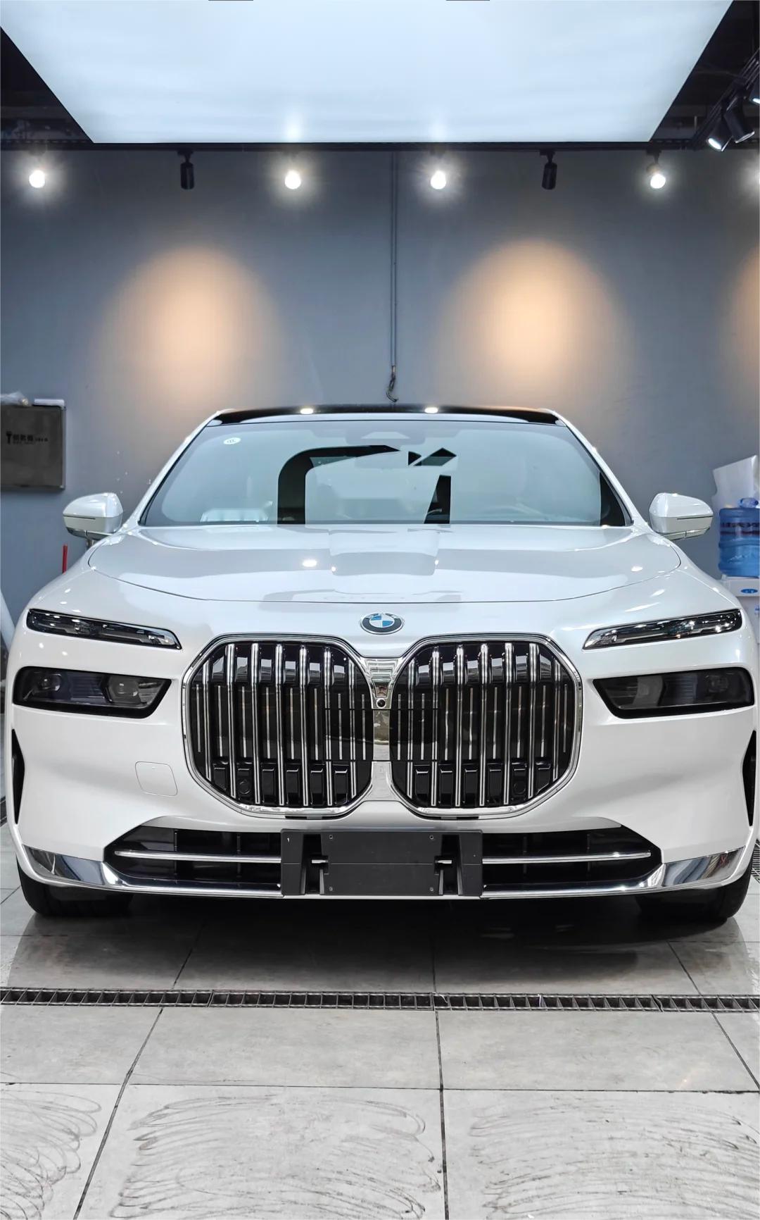 Veintone TPU Pearlescent White Car Film PPF