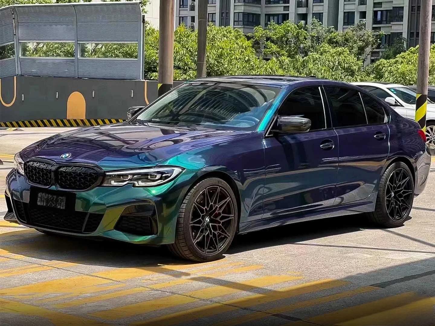 Veintone TPU Diamond Aurora Green Car Film PPF