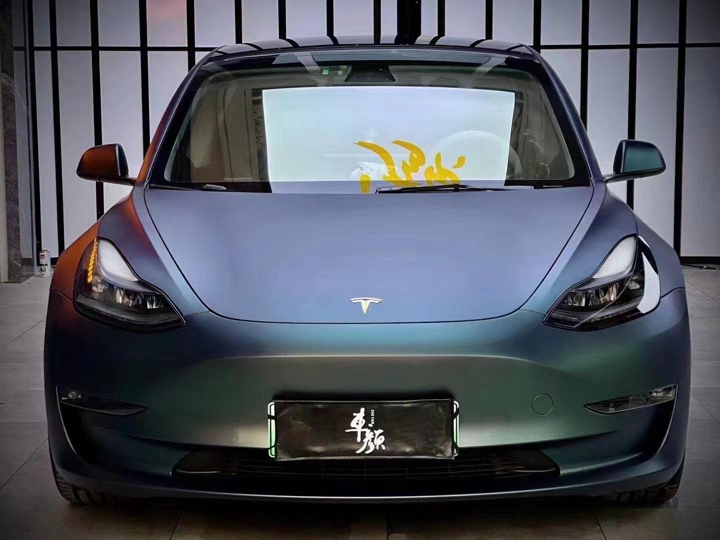 Veintone Matte Diamond Aurora Green Vinyl Car Wrap