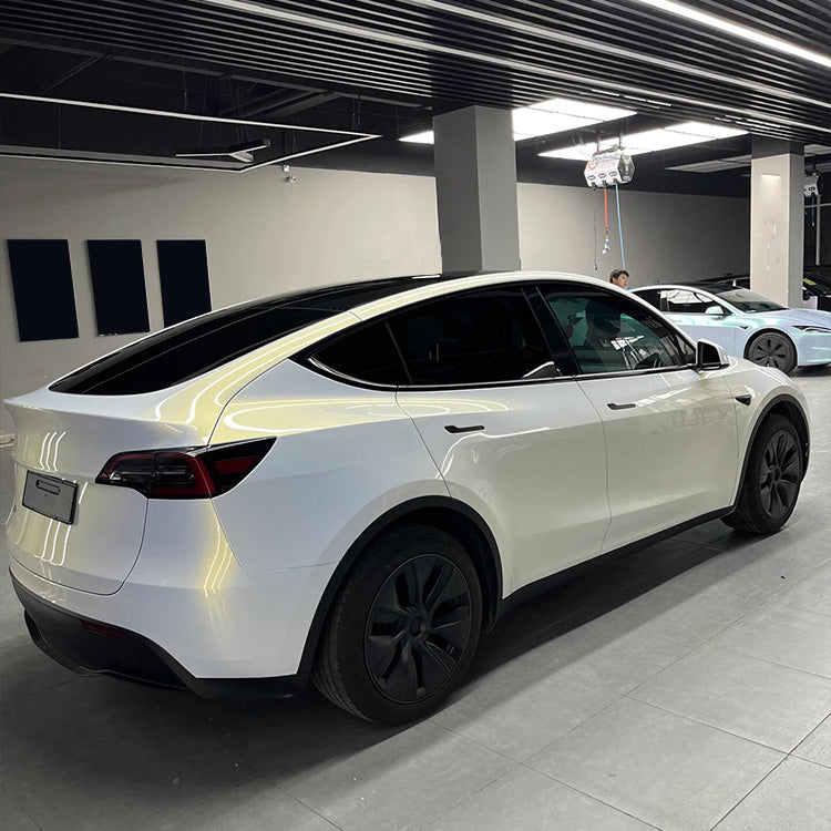 Veintone Glossy White to Gold Vinyl Car Wrap – Dynamic Color-Shifting Wrap from Pearl White to Radiant Gold
