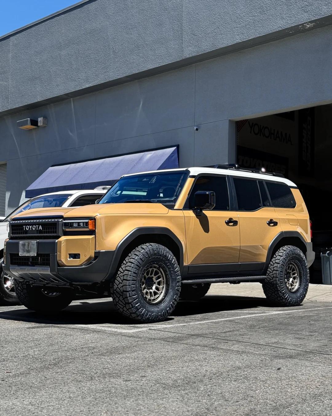 Veintone TPU Original Desert Yellow Car Film PPF