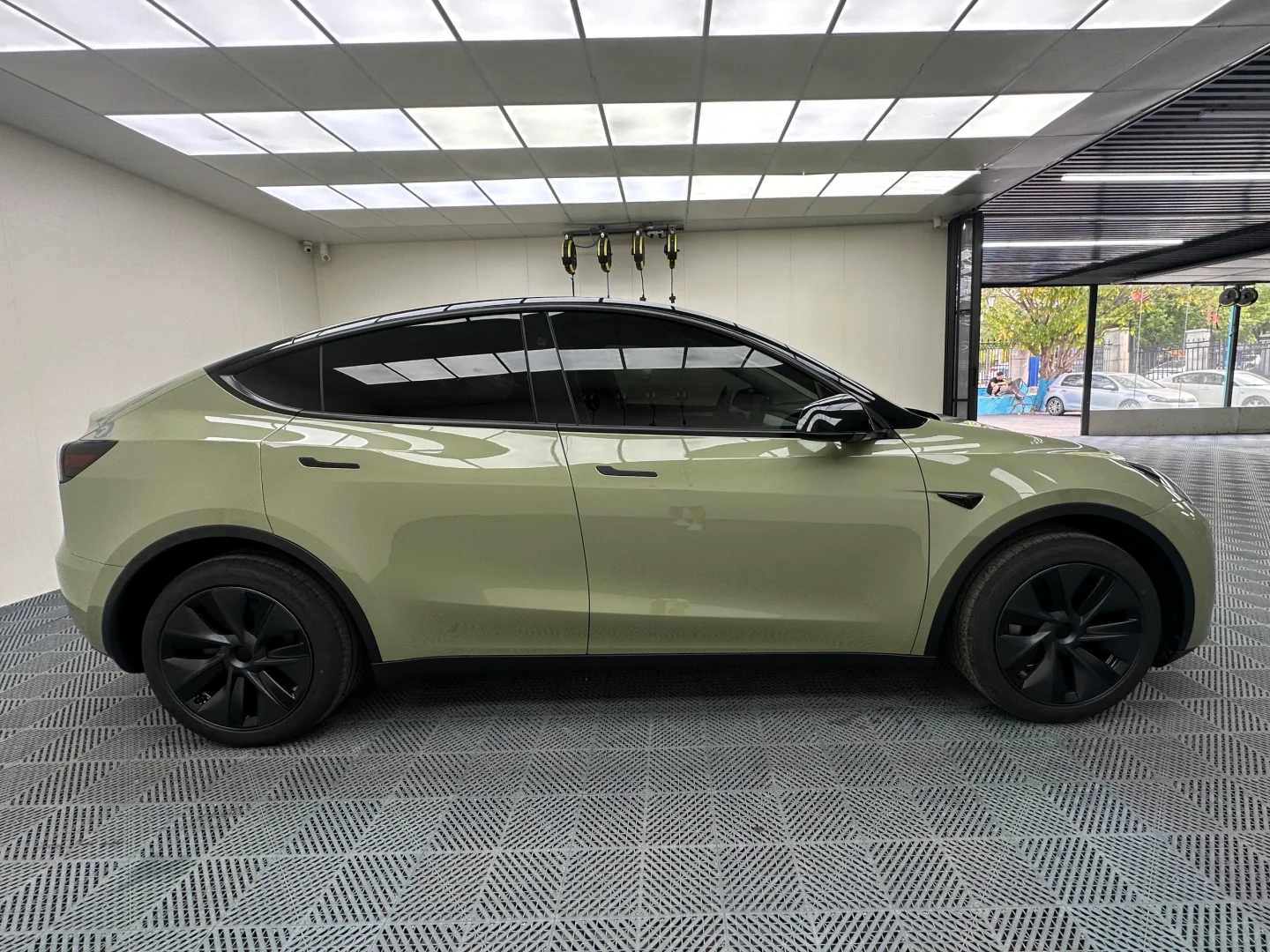 Veintone TPU Satin Khaki Green Car Film PPF