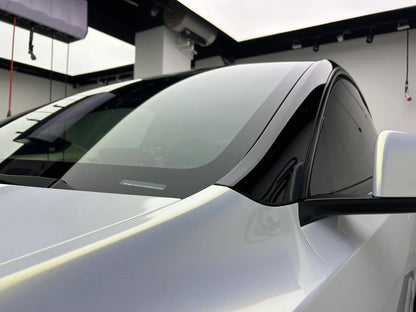 Veintone Glossy Diamond Gold White Vinyl Car Wrap – Sparkling White Wrap with Subtle Gold Flake for Luxury Automotive Styling