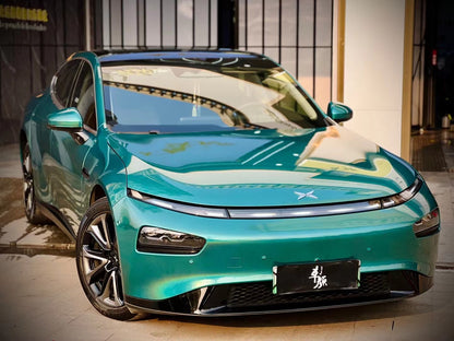 Veintone Glossy Laser Green Vinyl Car Wrap Vibrant Glossy Laser Green Vehicle Film for Eye Catching Style & Durable Protection