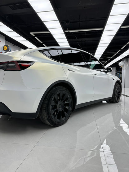 Veintone Matte White to Gold Vinyl Car Wrap – Elegant Color-Shifting Wrap with Matte Pearl-to-Gold Finish