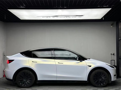 Veintone Matte White to Gold Vinyl Car Wrap – Elegant Color-Shifting Wrap with Matte Pearl-to-Gold Finish