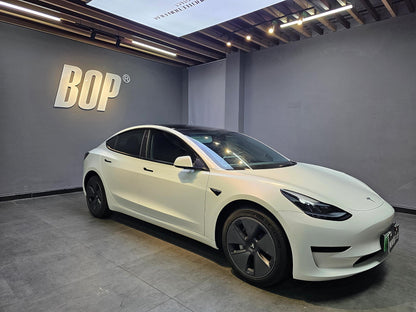 Veintone Matte White to Pink Vinyl Car Wrap – Dreamy Matte Color-Shift Wrap from Soft White to Romantic Pink